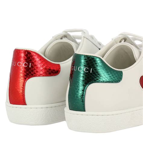 GUCCI chaussures femme .